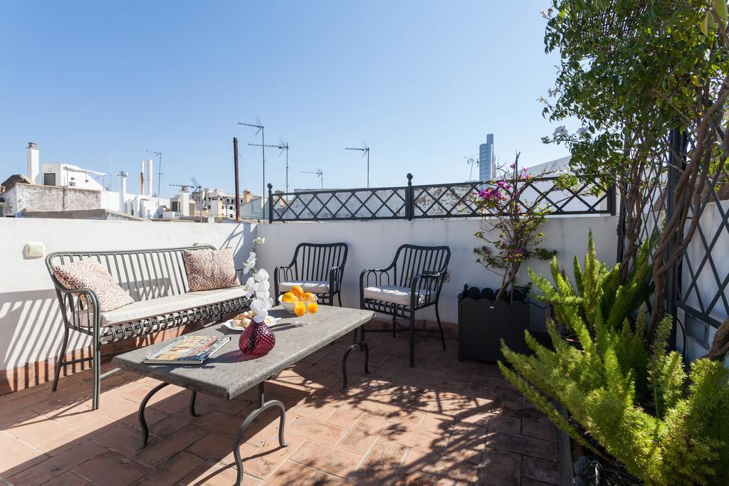 City Rooftop Paradise - Space Maison Apartments 세비야 객실 사진